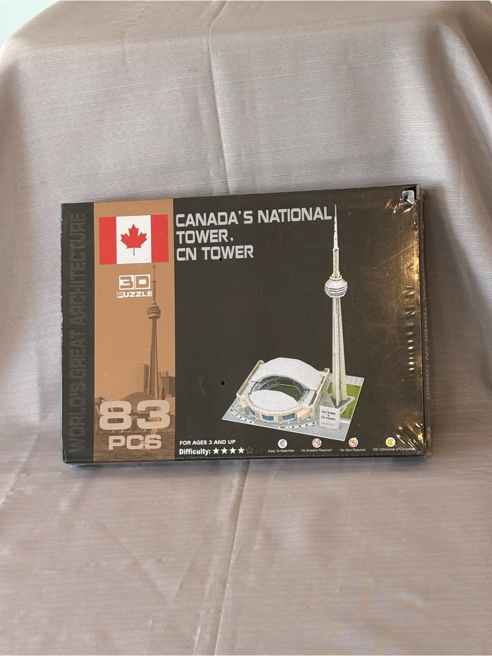 Canada's National Tower CN Tower 3D Puzzle - Black/Beige Box